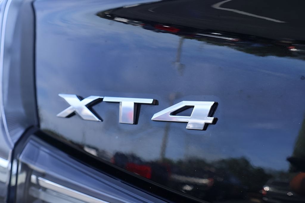 2024 Cadillac XT4 Sport