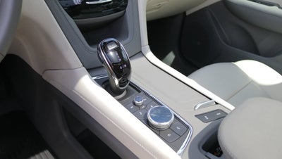 2023 Cadillac XT5 FWD Premium Luxury