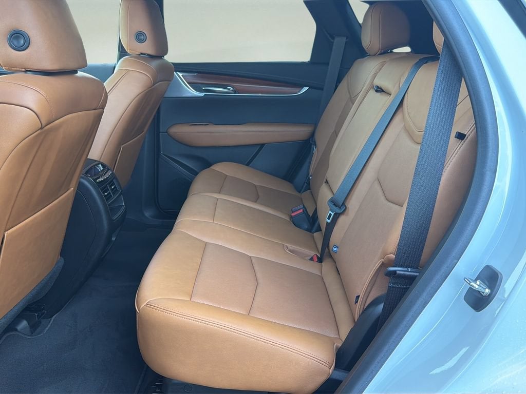 2023 Cadillac XT5 FWD Premium Luxury