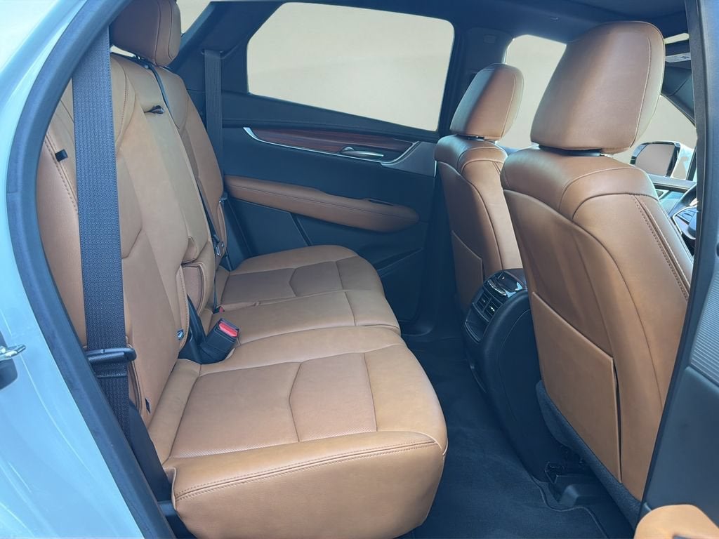 2023 Cadillac XT5 FWD Premium Luxury