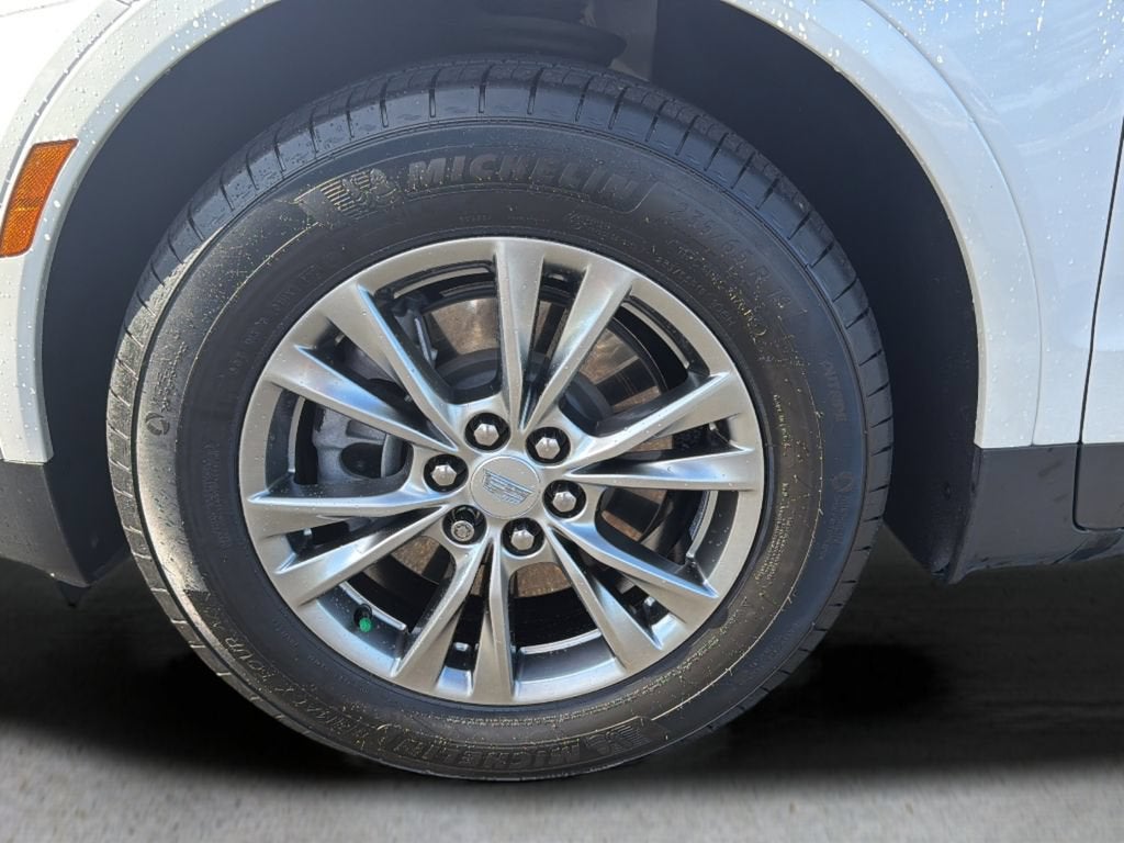 2023 Cadillac XT5 FWD Premium Luxury