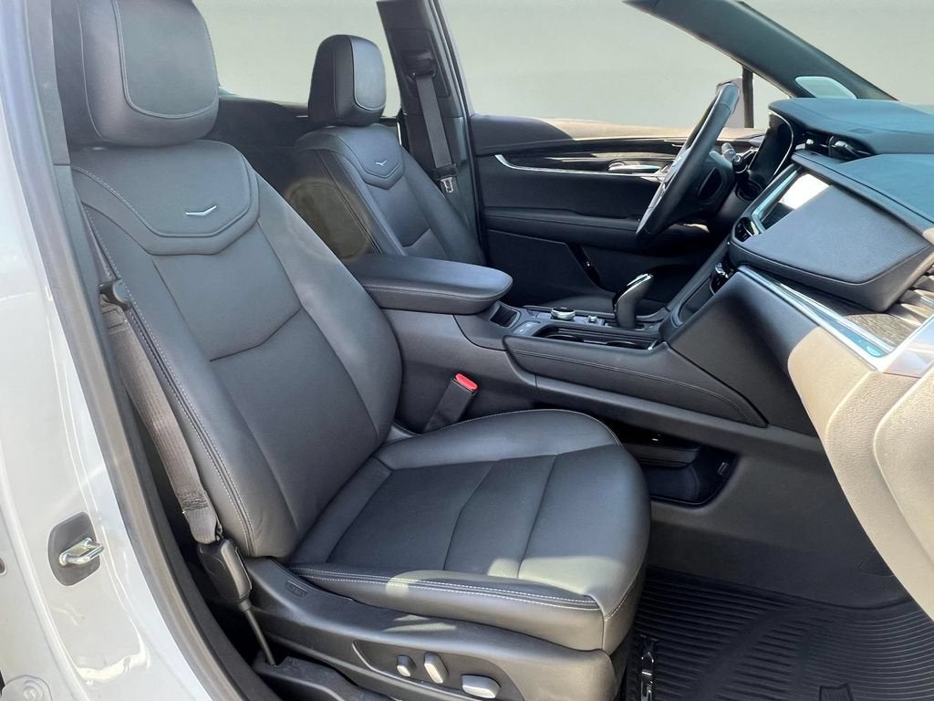 2021 Cadillac XT5 FWD Premium Luxury
