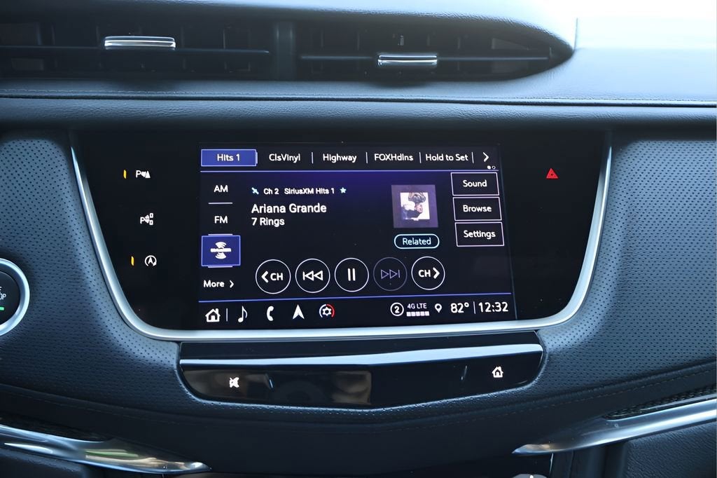 2023 Cadillac XT5 Sport