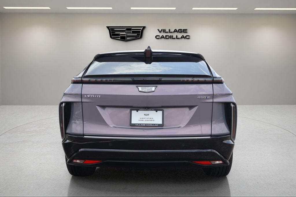 2024 Cadillac LYRIQ Luxury 1