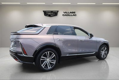 2024 Cadillac LYRIQ Luxury 1