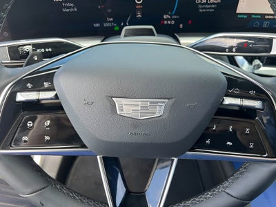 2024 Cadillac LYRIQ Luxury 2