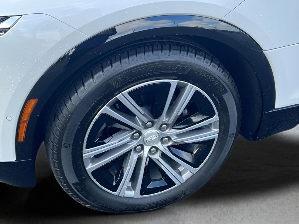 2024 Cadillac LYRIQ Luxury 2