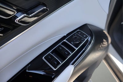 2024 Cadillac LYRIQ Sport 1