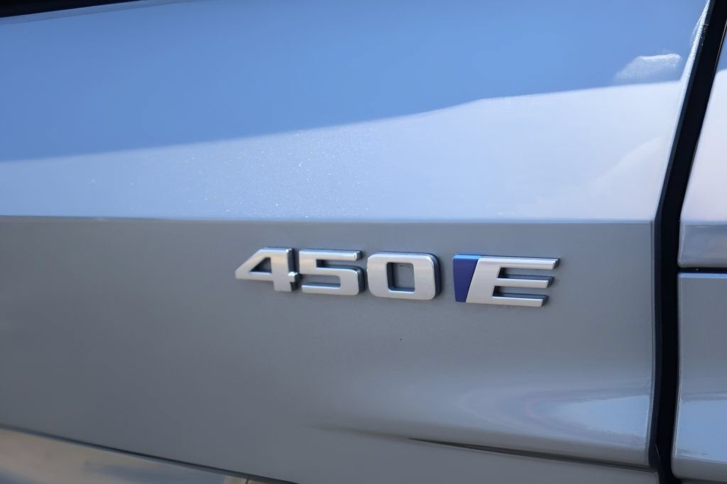 2024 Cadillac LYRIQ Sport 1