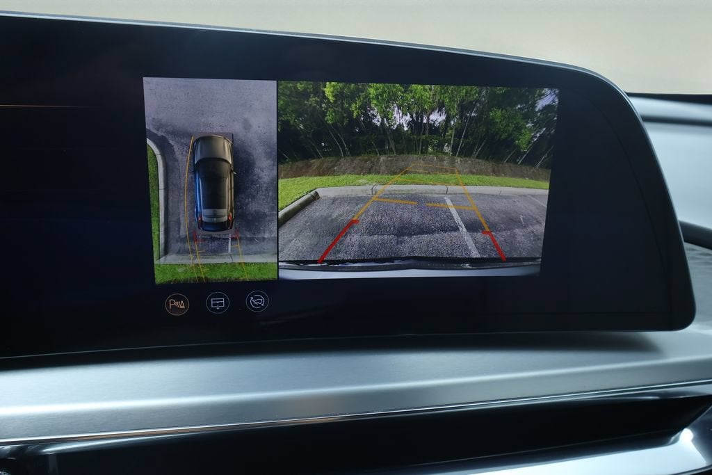 2025 Cadillac LYRIQ Sport 1
