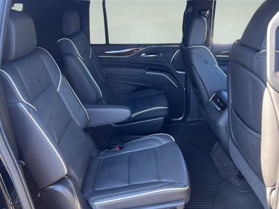 2024 Cadillac Escalade ESV Premium Luxury