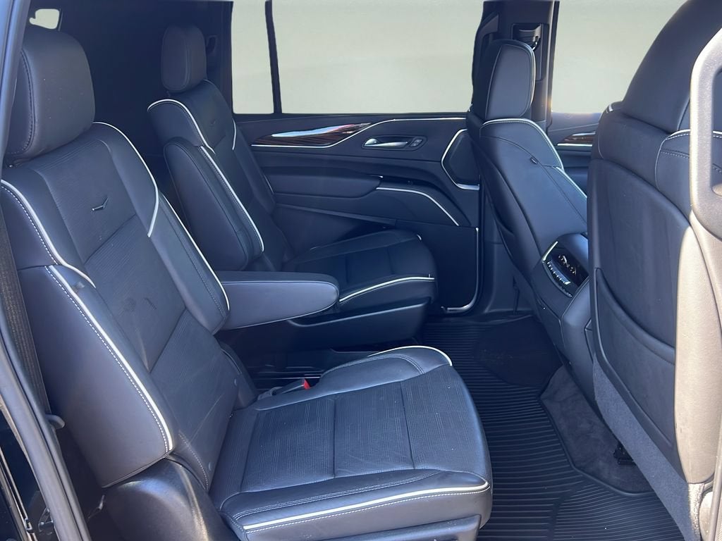 2024 Cadillac Escalade ESV Premium Luxury