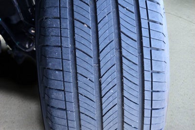 2025 Toyota RAV4 Hybrid XLE Premium