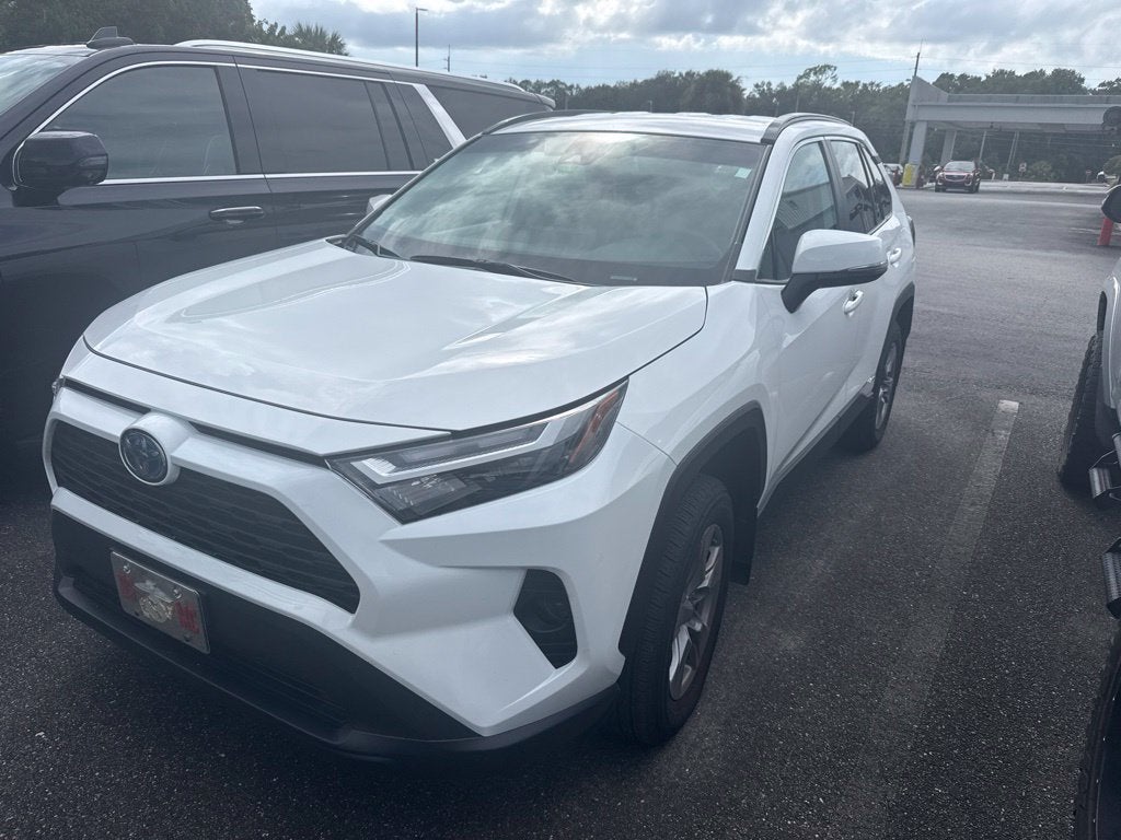 2024 Toyota RAV4 Hybrid XLE