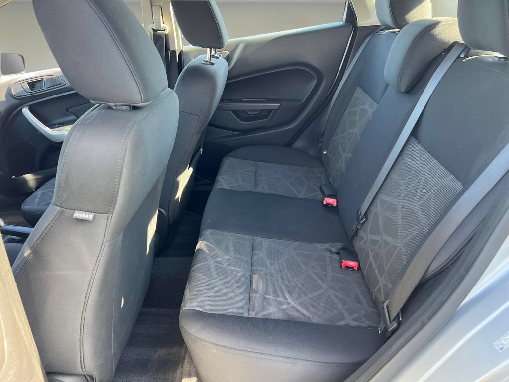 2011 Ford Fiesta SES