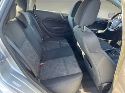 2011 Ford Fiesta SES