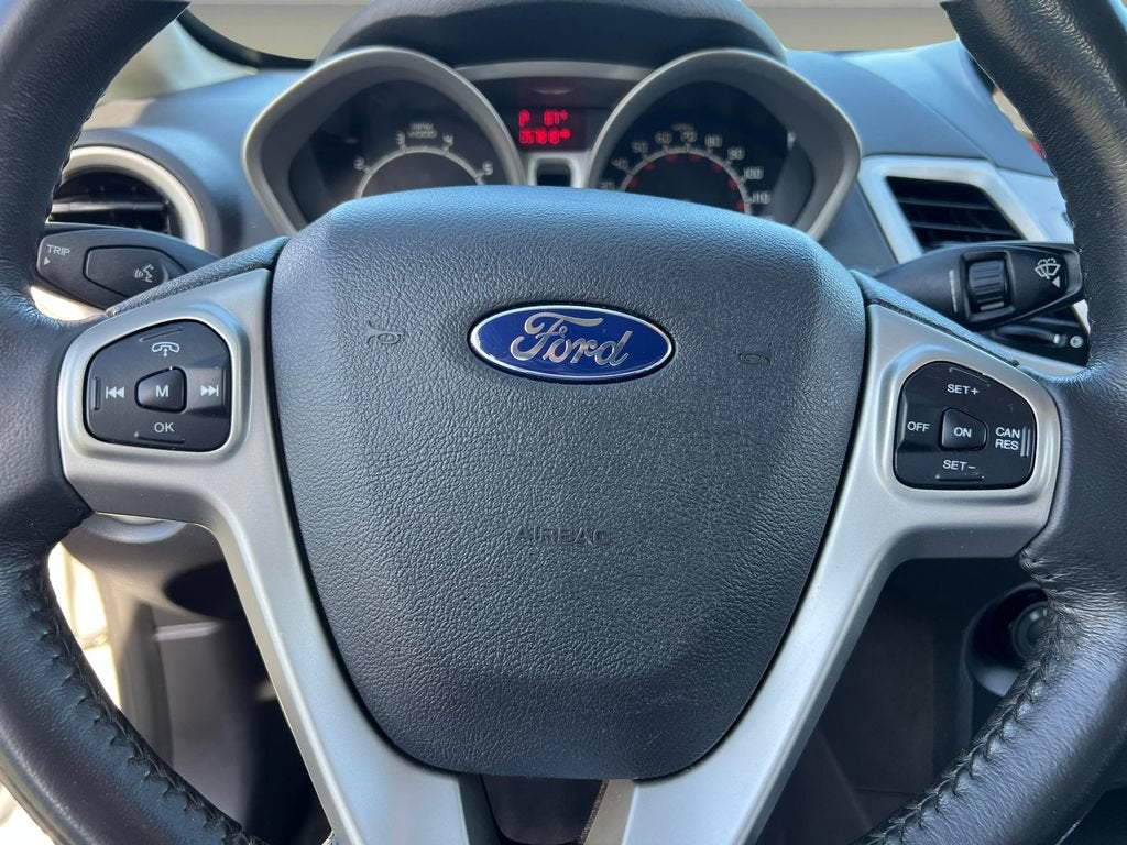 2011 Ford Fiesta SES
