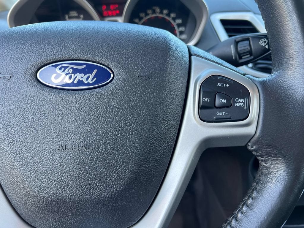2011 Ford Fiesta SES