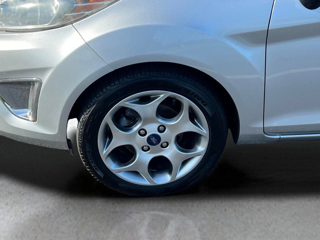2011 Ford Fiesta SES