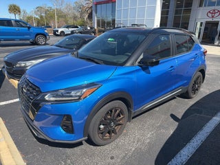 2023 Nissan Kicks SR