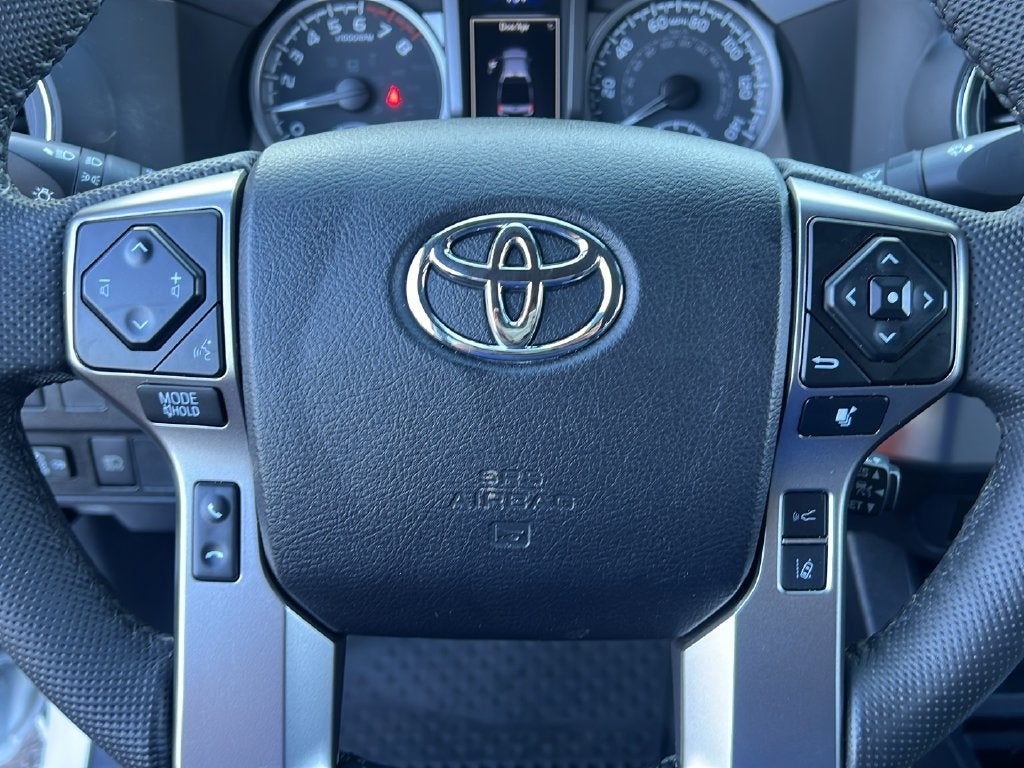 2022 Toyota Tacoma 2WD SR5