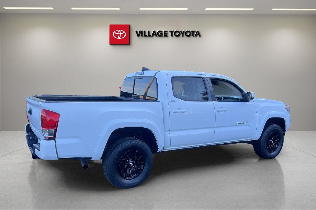 2022 Toyota Tacoma 2WD SR5