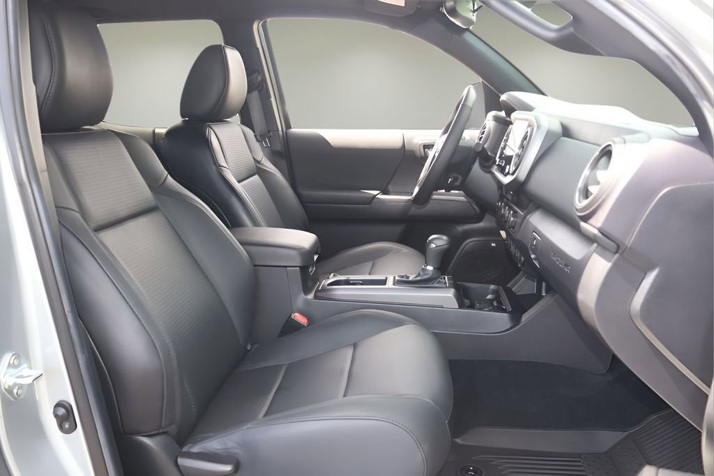 2023 Toyota Tacoma 2WD SR5