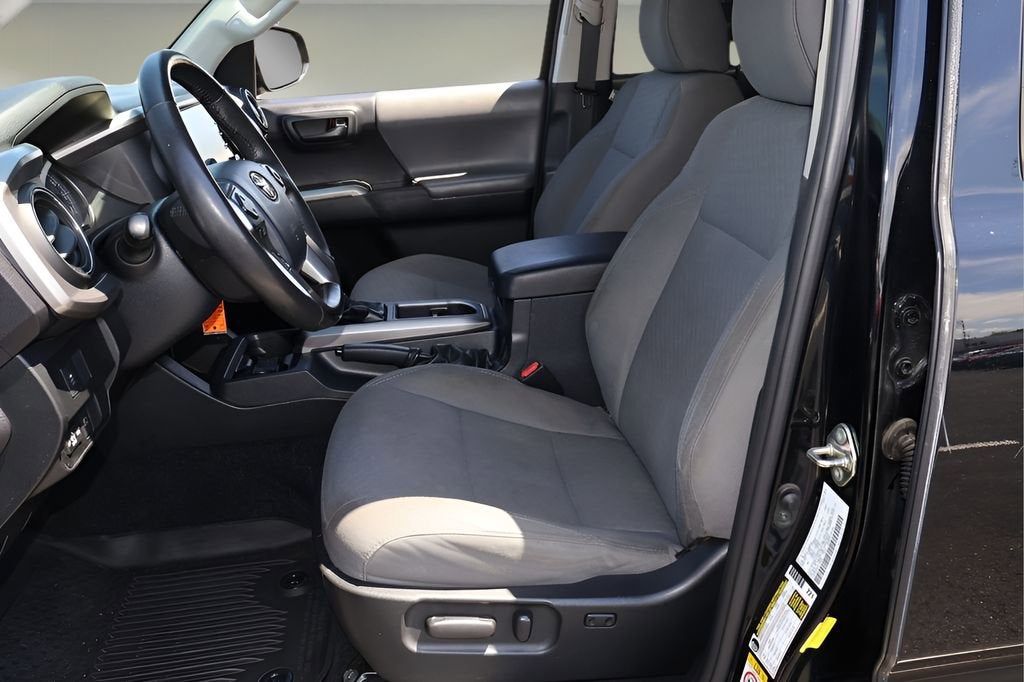 2020 Toyota Tacoma 2WD SR5