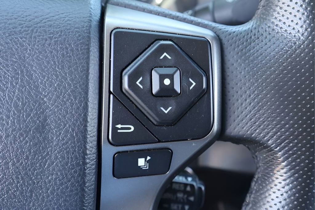 2020 Toyota Tacoma 2WD SR5