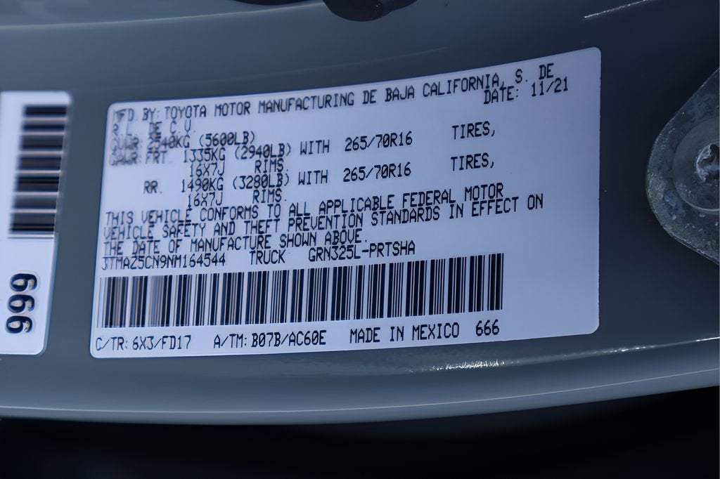 2022 Toyota Tacoma 2WD SR5