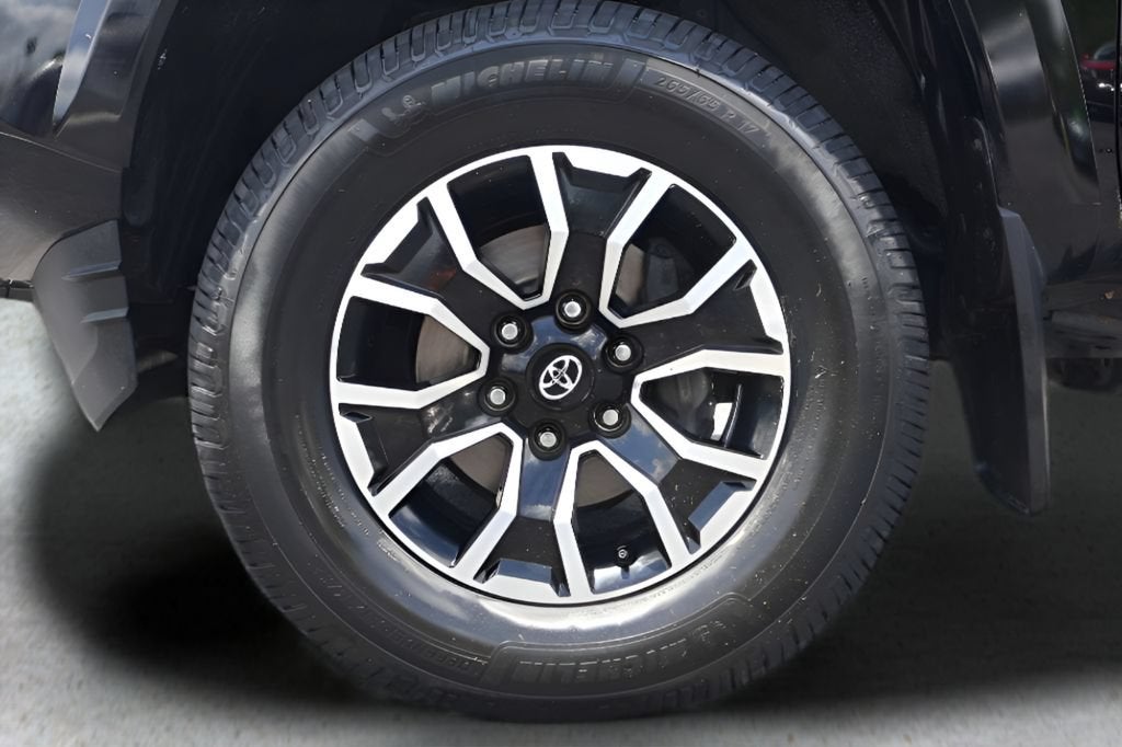2023 Toyota Tacoma 4WD SR5