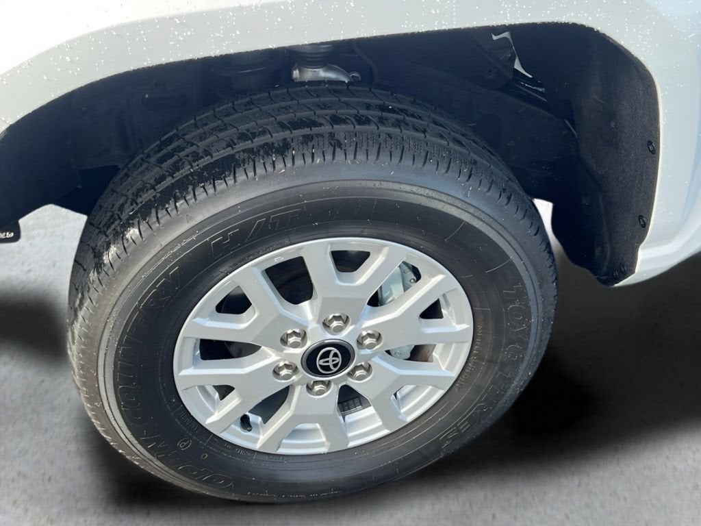 2024 Toyota Tacoma 2WD SR5