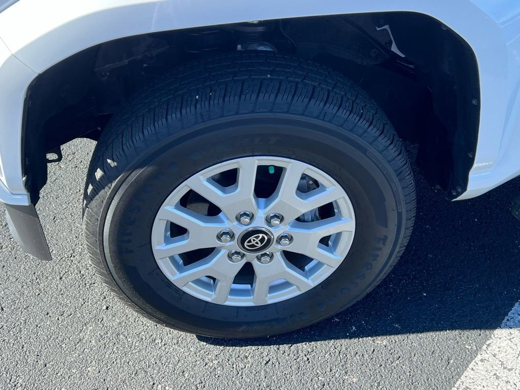 2025 Toyota Tacoma 2WD SR5