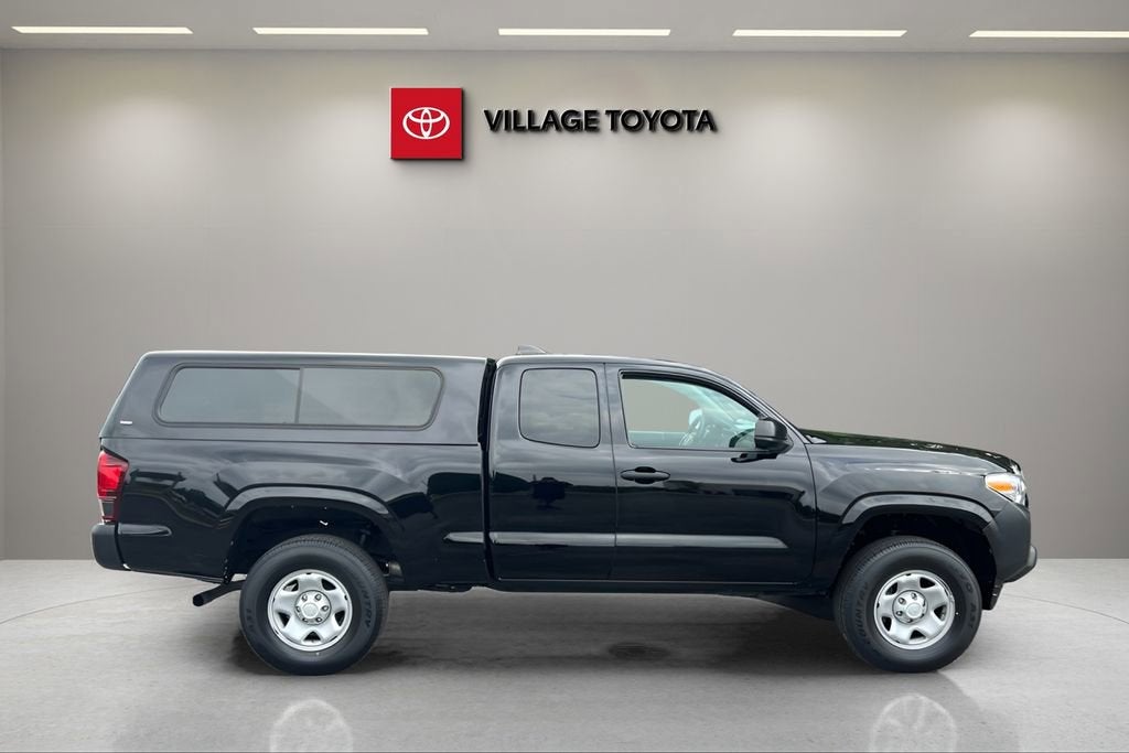 2022 Toyota Tacoma 2WD SR