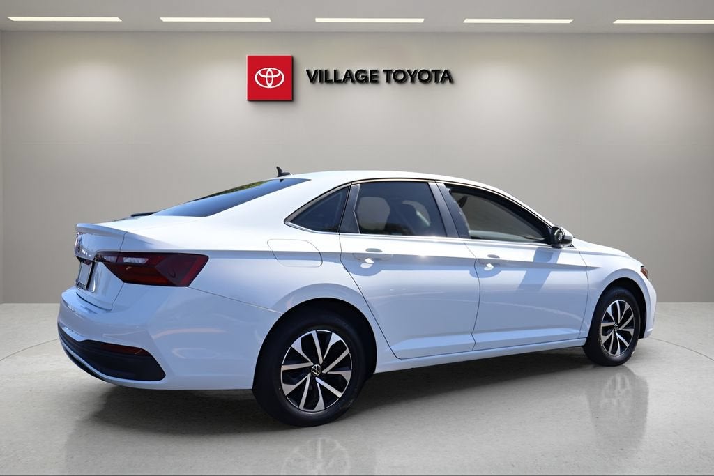 2023 Volkswagen Jetta S