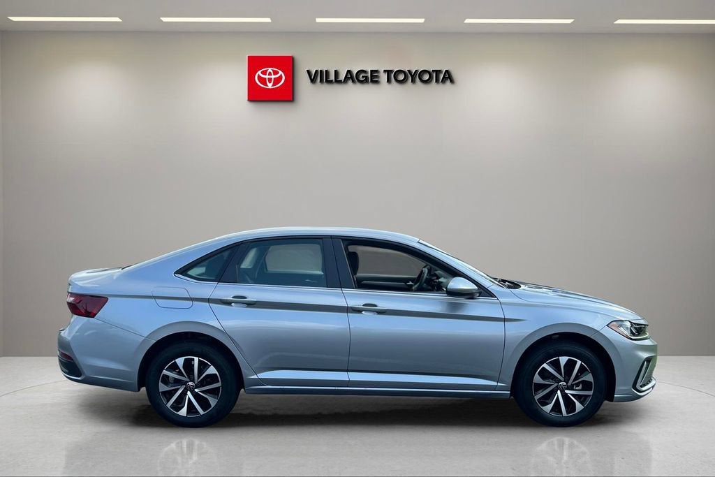 2025 Volkswagen Jetta S