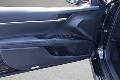 2019 Toyota Camry Hybrid LE