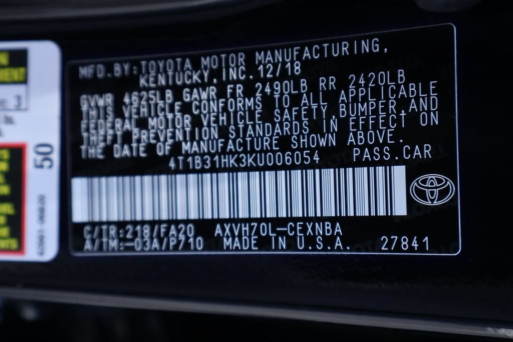 2019 Toyota Camry Hybrid LE