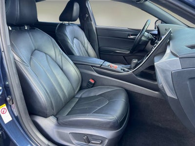 2019 Toyota Avalon XLE