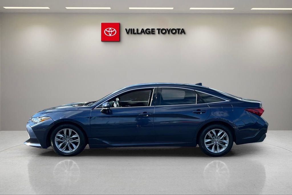 2019 Toyota Avalon XLE