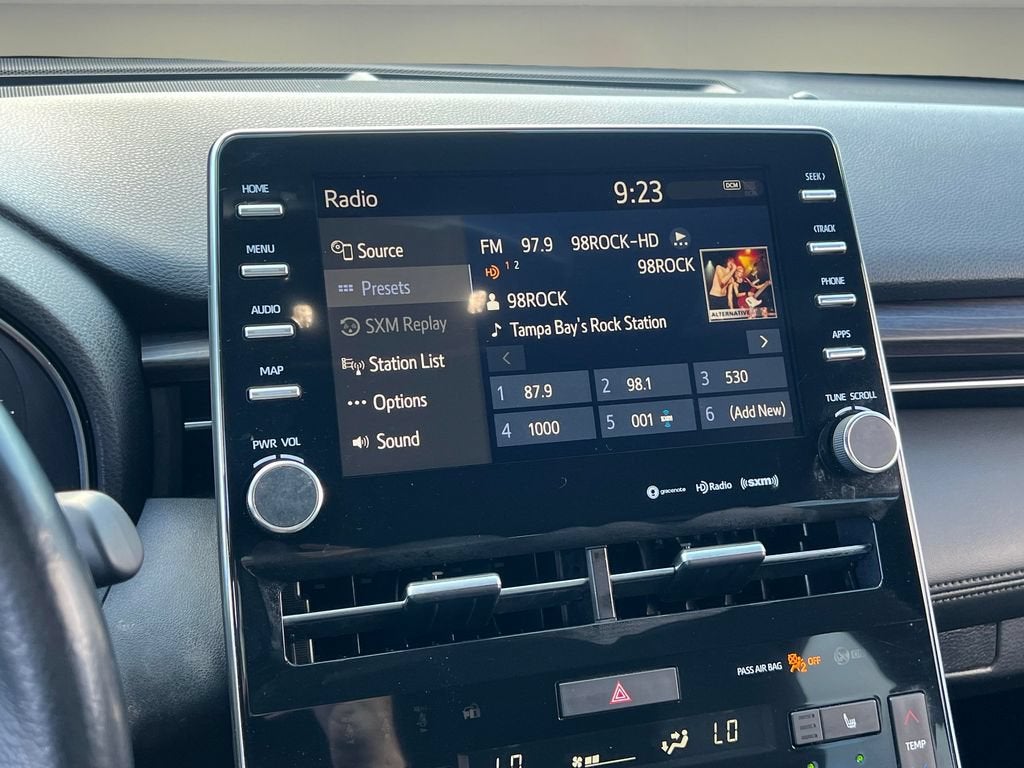 2019 Toyota Avalon XLE