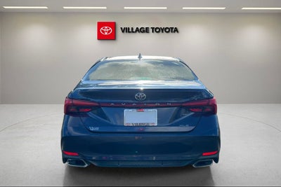 2019 Toyota Avalon XLE