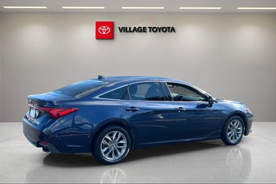 2019 Toyota Avalon XLE