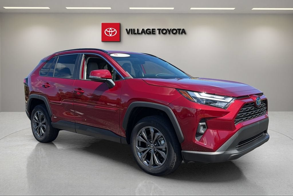 2023 Toyota RAV4 Hybrid XLE Premium