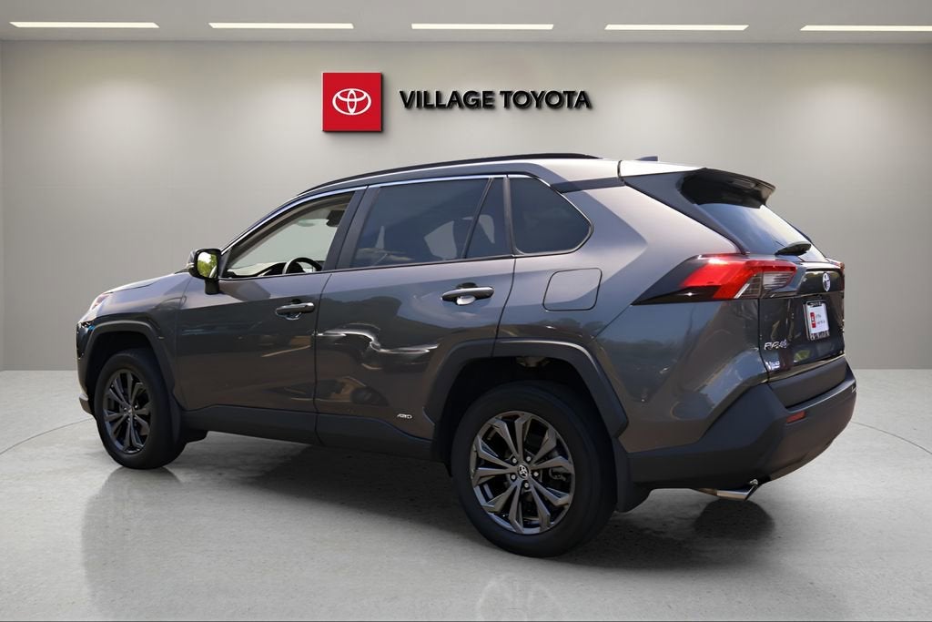 2024 Toyota RAV4 Hybrid XLE Premium