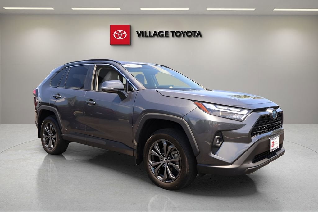 2024 Toyota RAV4 Hybrid XLE Premium