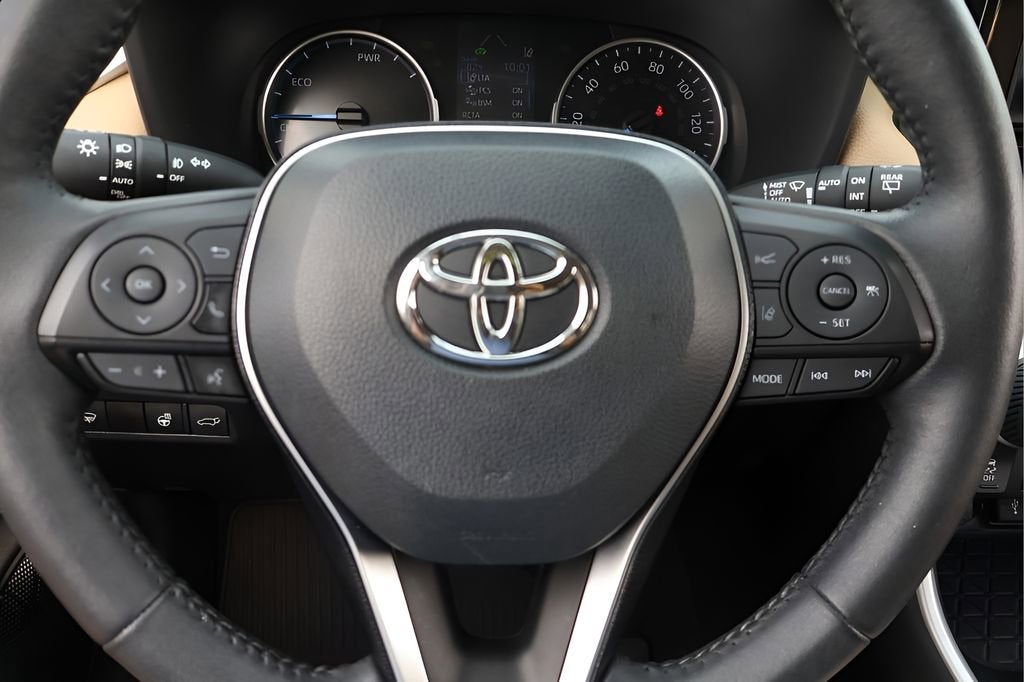 2021 Toyota RAV4 Hybrid LE