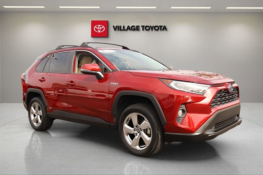 2021 Toyota RAV4 Hybrid LE