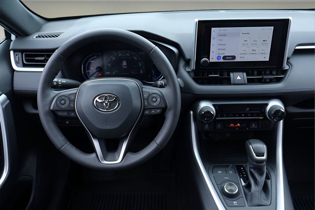 2023 Toyota RAV4 Hybrid SE