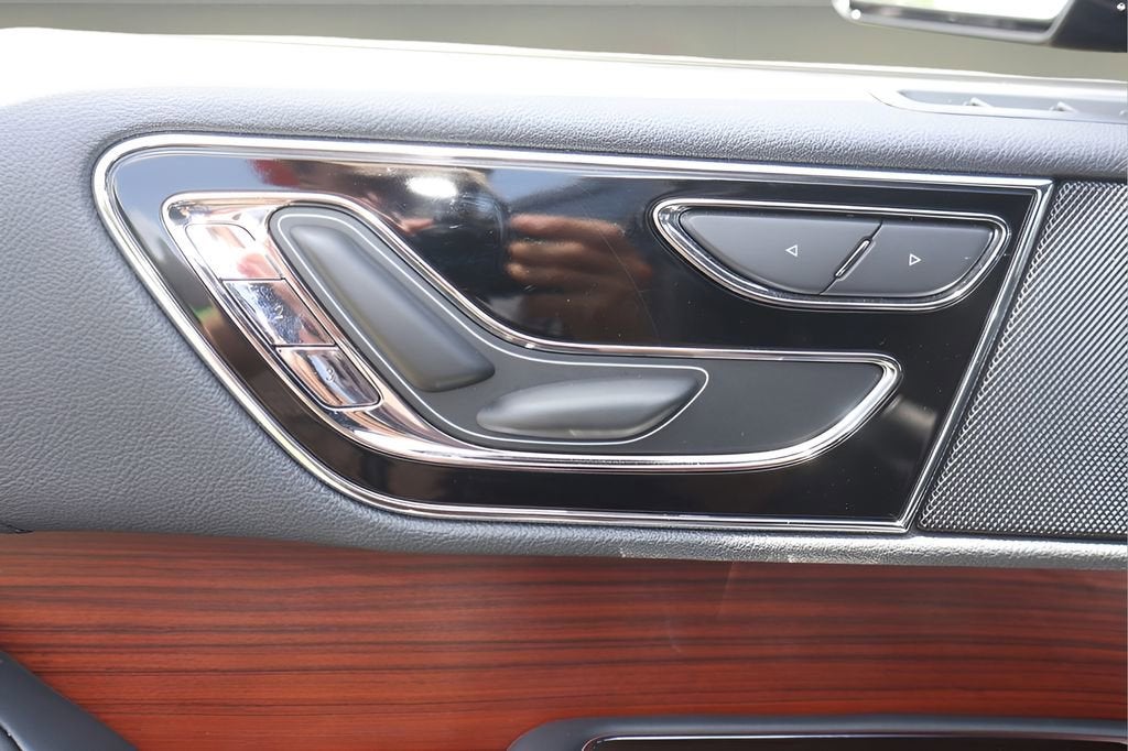 2024 Lincoln Navigator Premiere